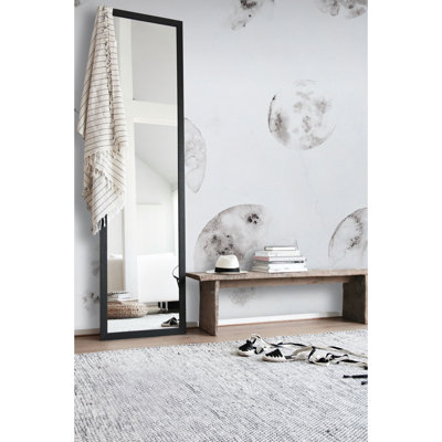 Egremt Matte Mural
