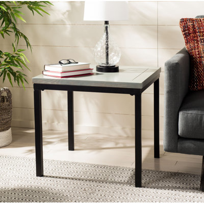 Table de bout en bois massif Dennis