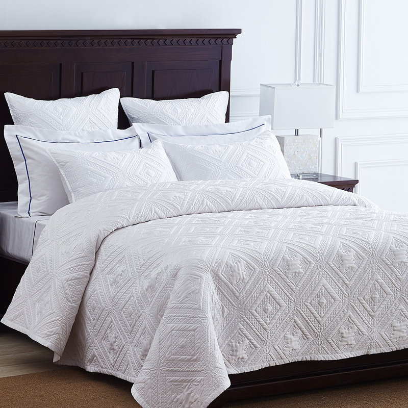 Fern Crystal Modern & Contemporary Cotton Quilt, King Quilt, Khaki