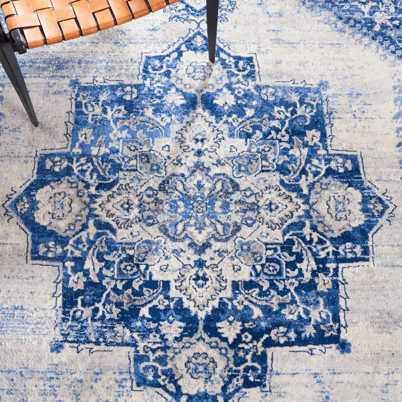 Clauda Performance Oriental Rug, Rectangle 8' x 10'