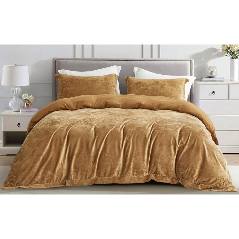 Piers Distressed Velvet Duvet Cover Set, Queen Duvet Cover + 2 Standard Shams, Caramel Gold