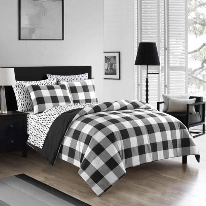 King White Plaid Polyester Bed in a Bag Set
