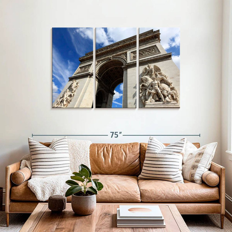 Lilie Arc De Triomphe Up Close, 36" H x 57" W