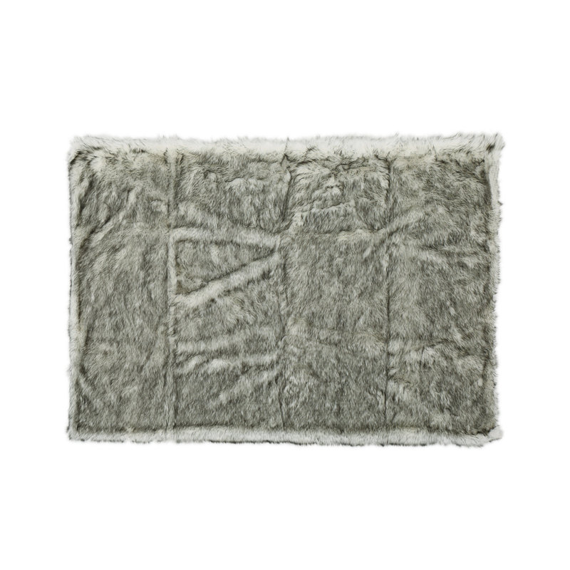 Jeté, 50 po x 60 po, conception en fausse fourrure douce, finition gris chiné