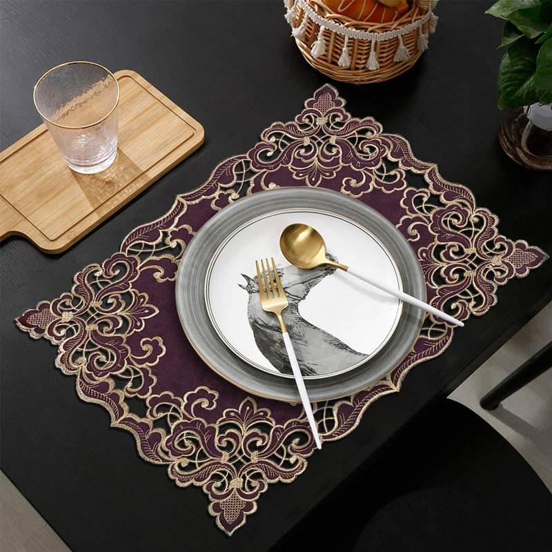 Onetha Elegant Table Runner and Placemats of Granada Collection for Stylish and Luxurious Christmas Decor, Plum/Gold