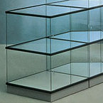 Système d’affichage modulaire crystalmint® trapézoïdale, Deux