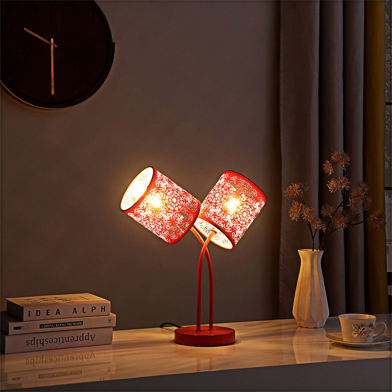 Lampe de table moderne en métal rouge avec abat-jour Uno-Fitter