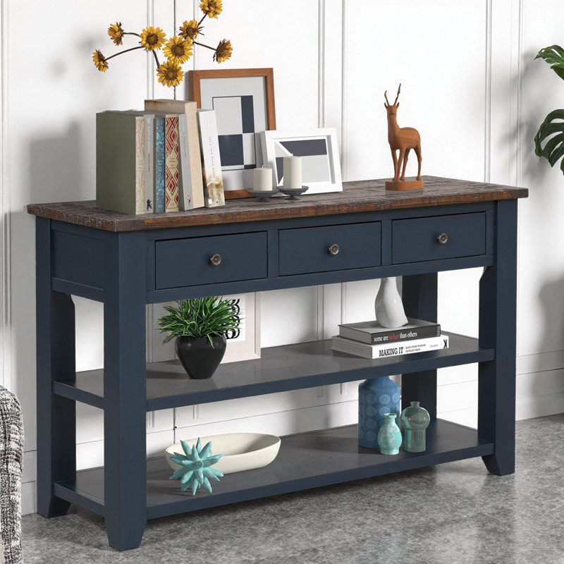 Console Elvaron 48'' en pin massif – Table d'appoint moderne pour entrée, avec 3 tiroirs de rangement et 2 étagères, style brun vintage, idéale pour le salon ou le couloir.