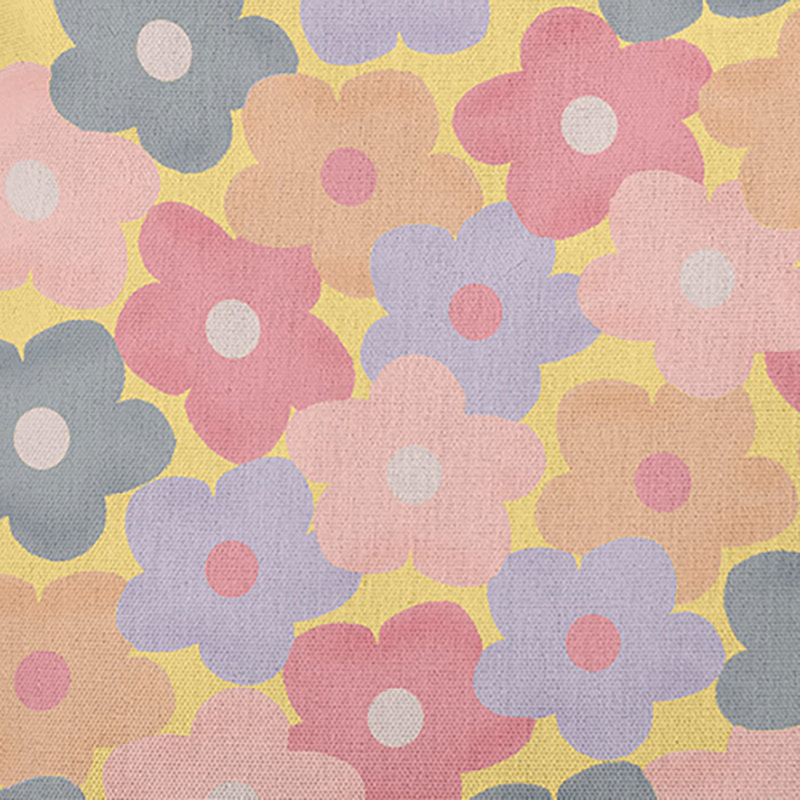Coussin intérieur / extérieur Leafy Branch, H 20 po x l 20 po, Jaune pastel / rose / mauve floral