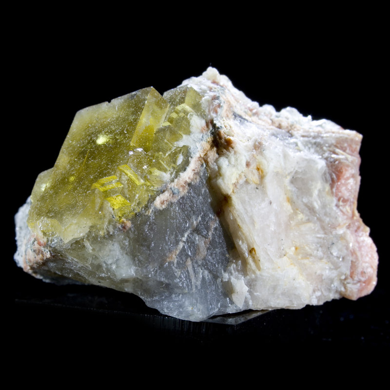 Fluorite jaune avec galène sur baryte - Aouli, Maroc