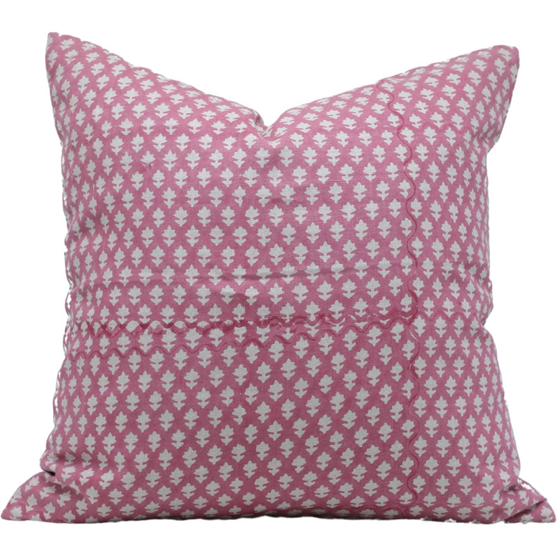 Coussin décoratif à motif de blocs de tissu fabriqué à la main Fabividine, Amritvela, Mauve, Forme rectangulaire, Rose