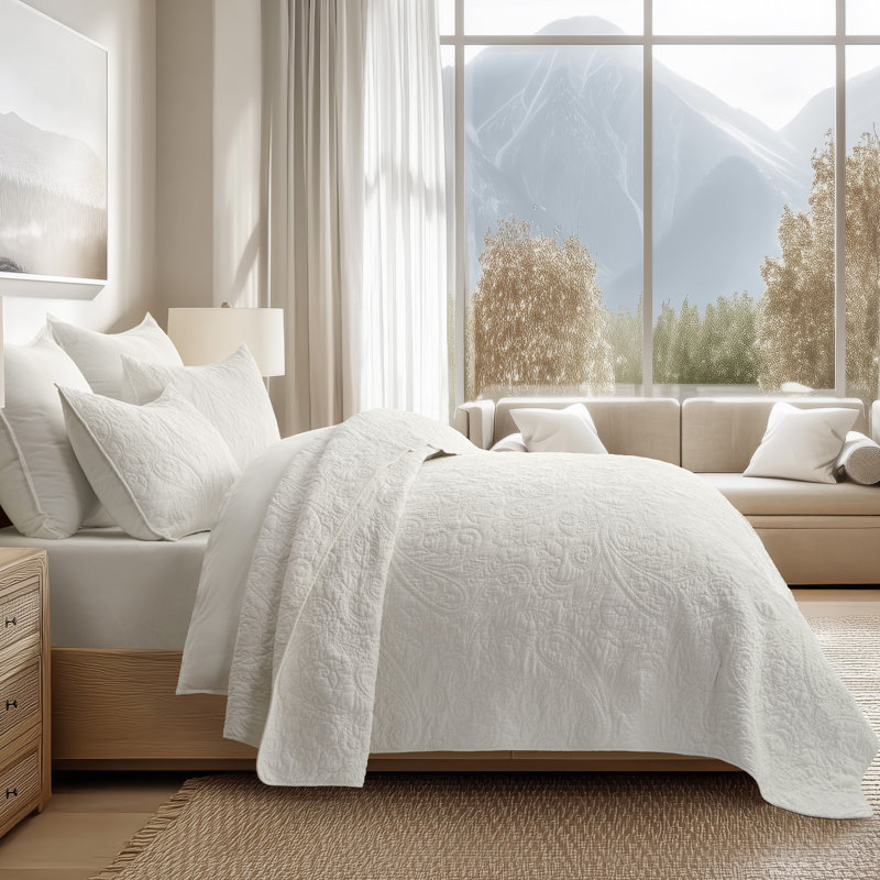 Paisley 100% Cotton Quilt Set 3 Pieces, King Quilt + 2 King Shams, Bright White