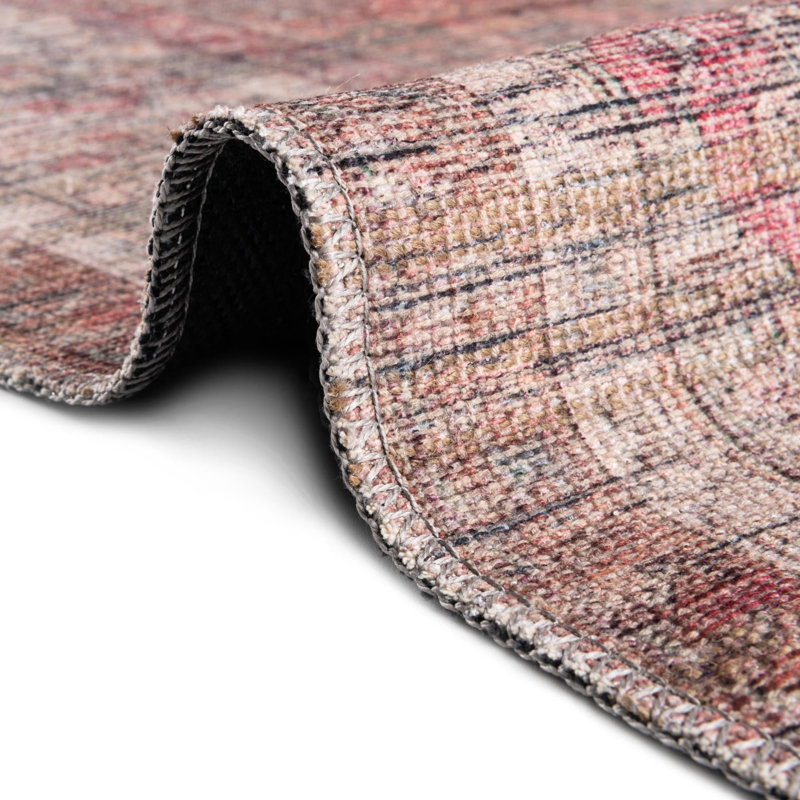 Engen Washable Oriental Indoor Rug, Oval 5'3" x 8'