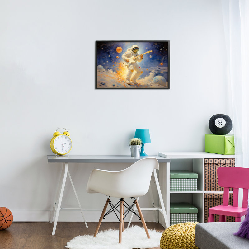 L'astronaute de l'espace, giclée encadrée par Angie Hawke, H 12 po x l 18 po, Giclée encadrée noir minuit
