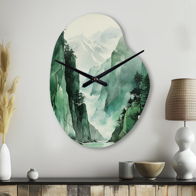 Horloge murale de forme asymétrique «Green 0 Cliff Glacial Symmetry I - Iceberg», horloge murale