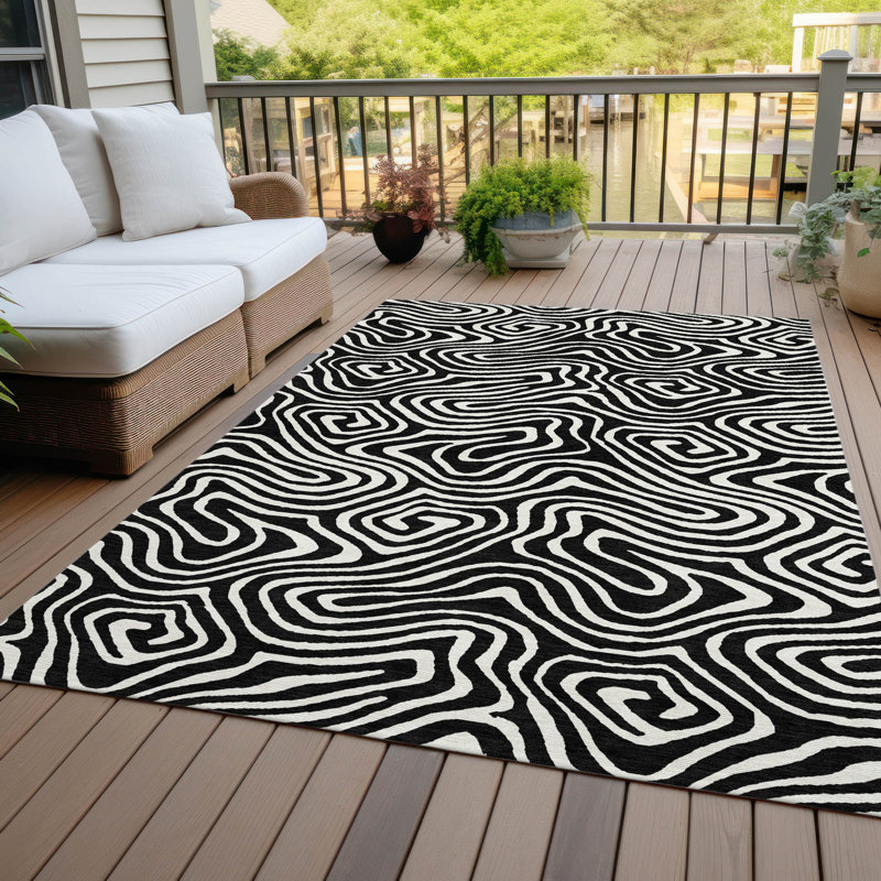 Evalora Black Washable Indoor-Outdoor Rug - , 2'6" x 3'10"