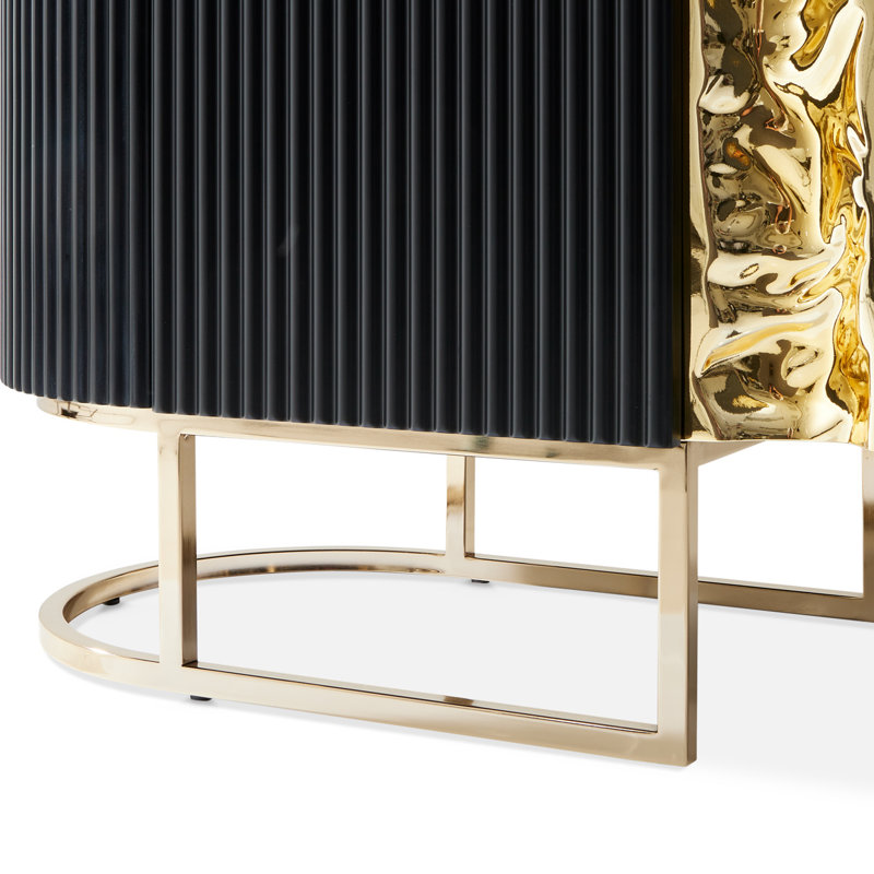 Lisbon 85.75'' W Sideboard, Black