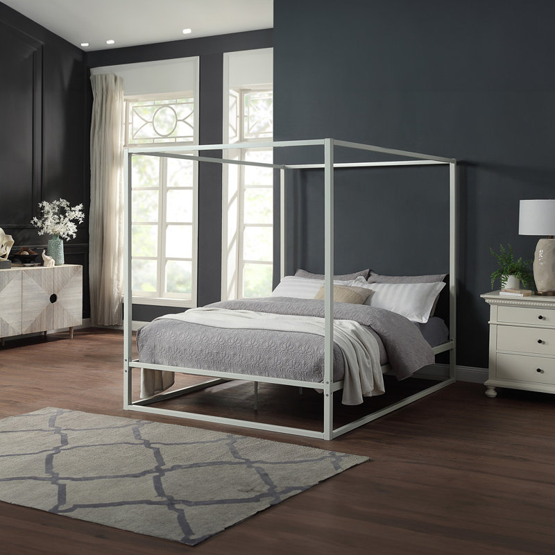Bedoya Metal Bed, Kingsize (5'), White