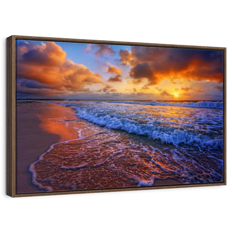Nuage enveloppant la côte de l'océan, Cadre flottant noyer, 40 po x 27 po