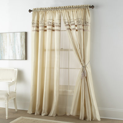 Cassville Sheer Curtain