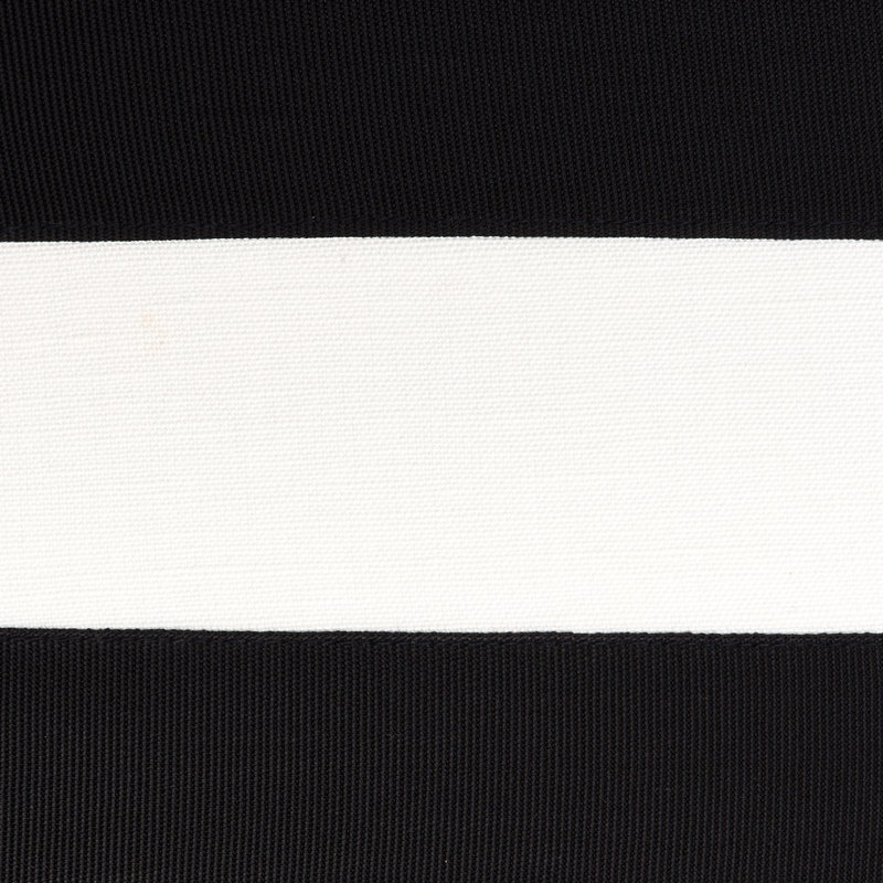 Tissu à panneaux Schumacher x Miles Redd, Noir / ivoire