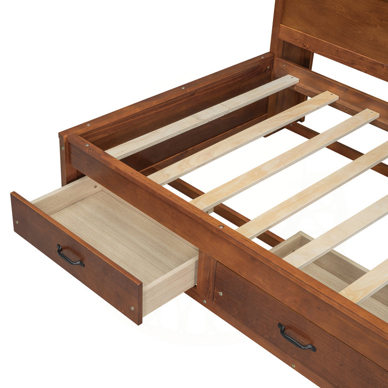 Versatile Wooden Daybed with Multiple Functionalities for Relaxation and Organization