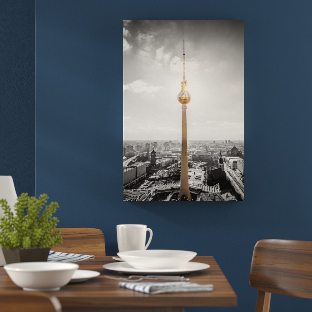 Leinwandbild „Berliner Fernsehturm am späten Nachmittag", Fotodruck