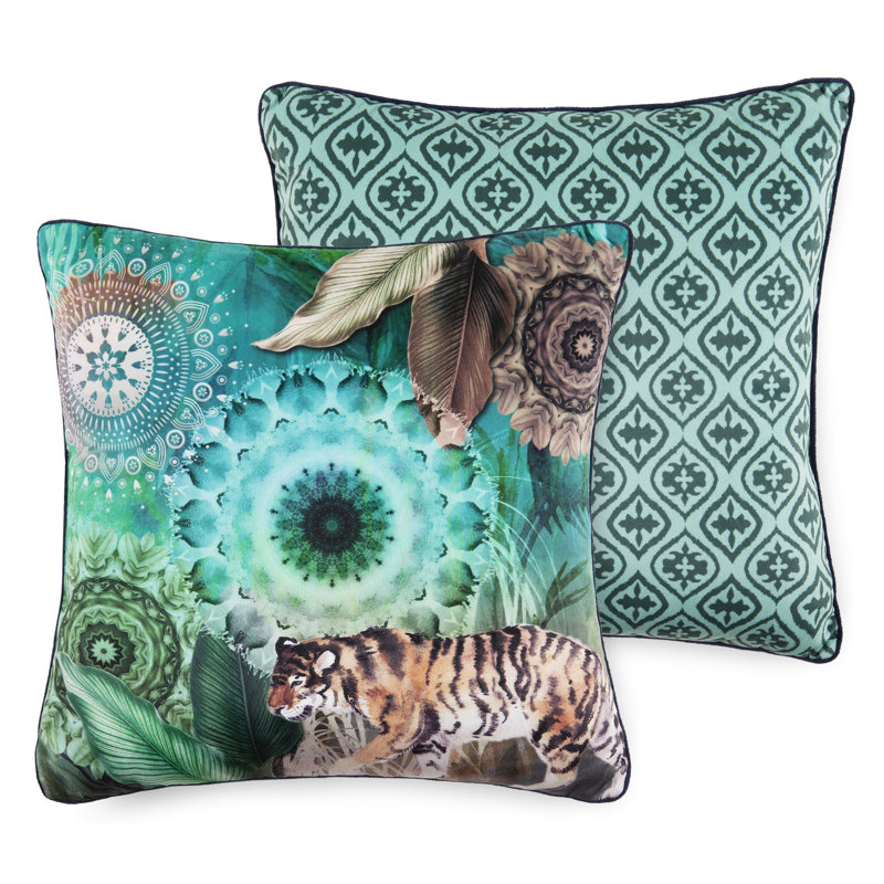 Yukon Square Throw Cushion