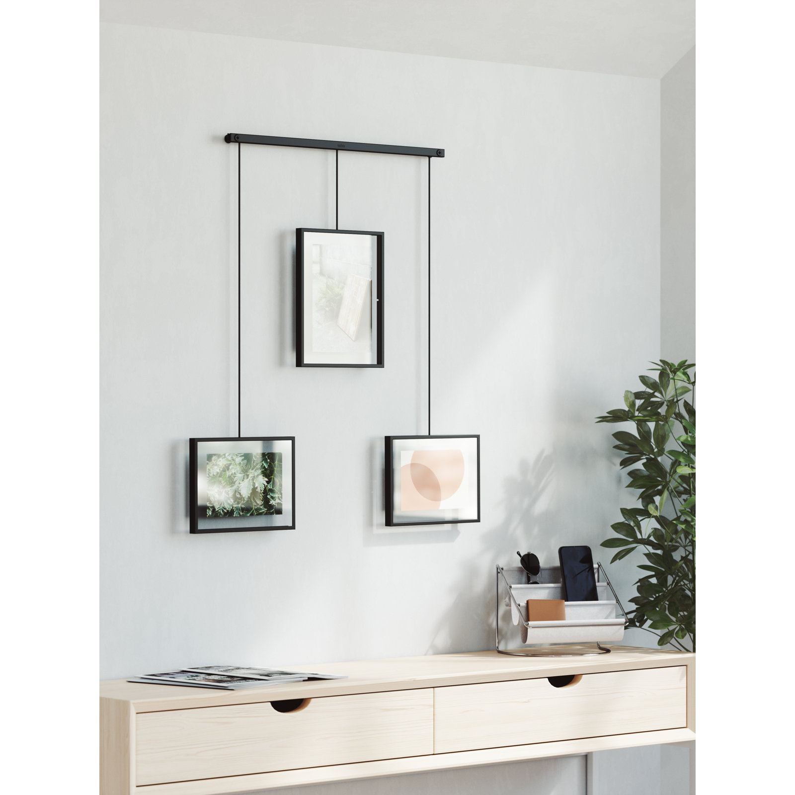 Exhibit Metal Picture Frame - Set of 3, Black