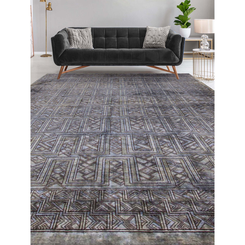 Wool Geometric Area Rug in Gray