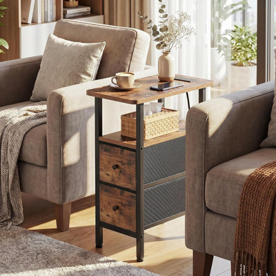 Ensemble de 2 tables d'appoint étroites avec station de recharge, tables de chevet minces avec tiroirs en tissu, tablette de rangement pour salon, chambre et petits espaces, brun