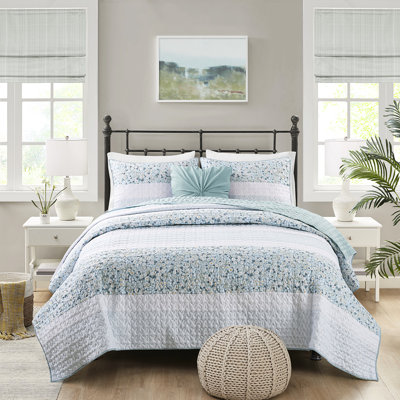4 Piece Seersucker Quilt For King/ King With Throw Pillow - Design Floral Print Blue Yellow White Bed Decor Botanical Filling