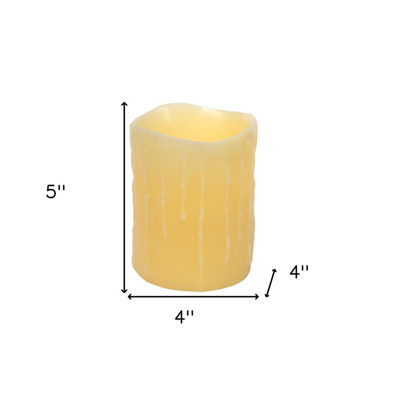 Ensemble de trois bougie pilier sans flamme jaune