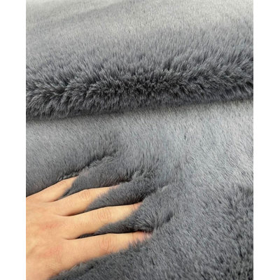 Wilton Area Rug
