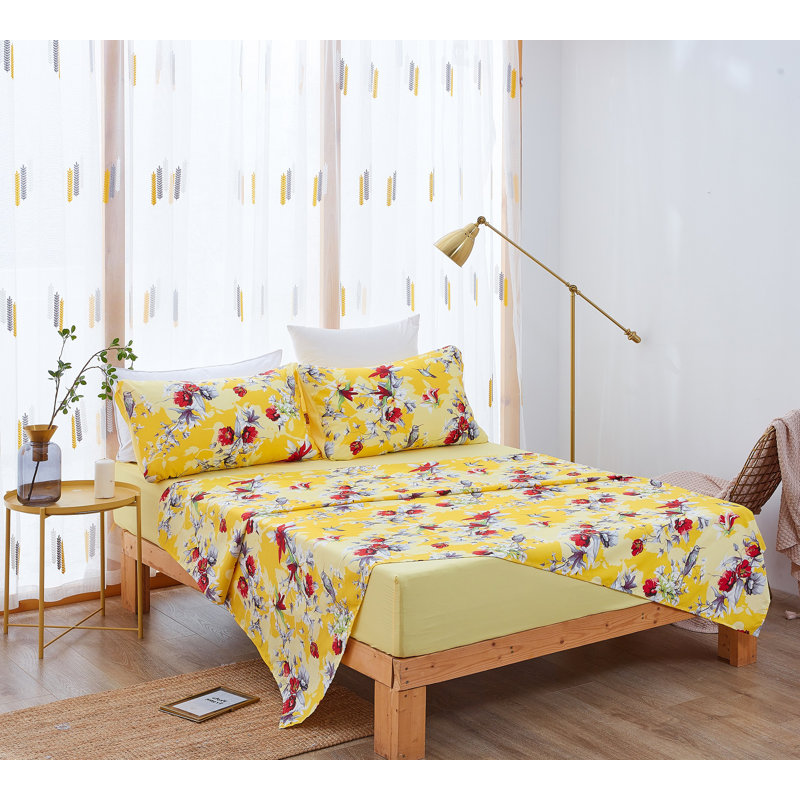 Polyester Floral Quilt, Queen Coverlet/Bedspread + 11 Additional Pieces