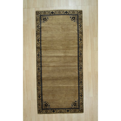 StowtheWold Beige Hand Knotted Wool Area Rug