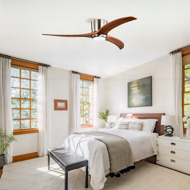 Ventilateur encastré de 52 po avec pales en bois massif, moteur à courant continu silencieux, 6 vitesses, télécommande pour utilisation intérieure