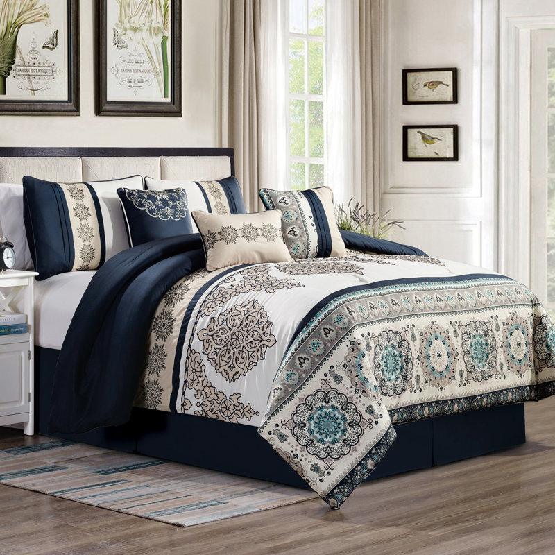 Modern & Contemporary Polyester Geometric Shapes Comforter, King Comforter + 6 Additional Pieces