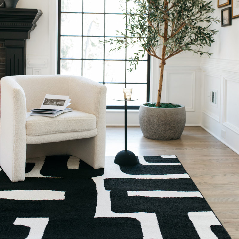 Tapis noir / blanc cassé Hennings, Rectangle 7 pi 10 po x 10 pi