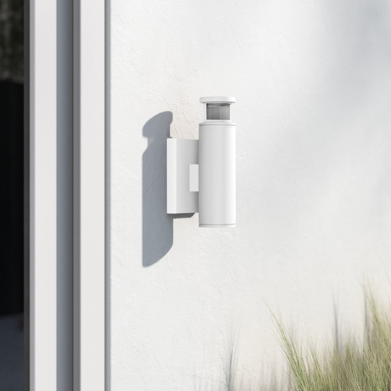 Saion 1 - Bulb Integrated LED Outdoor Armed Sconce with Dusk to Dawn, White