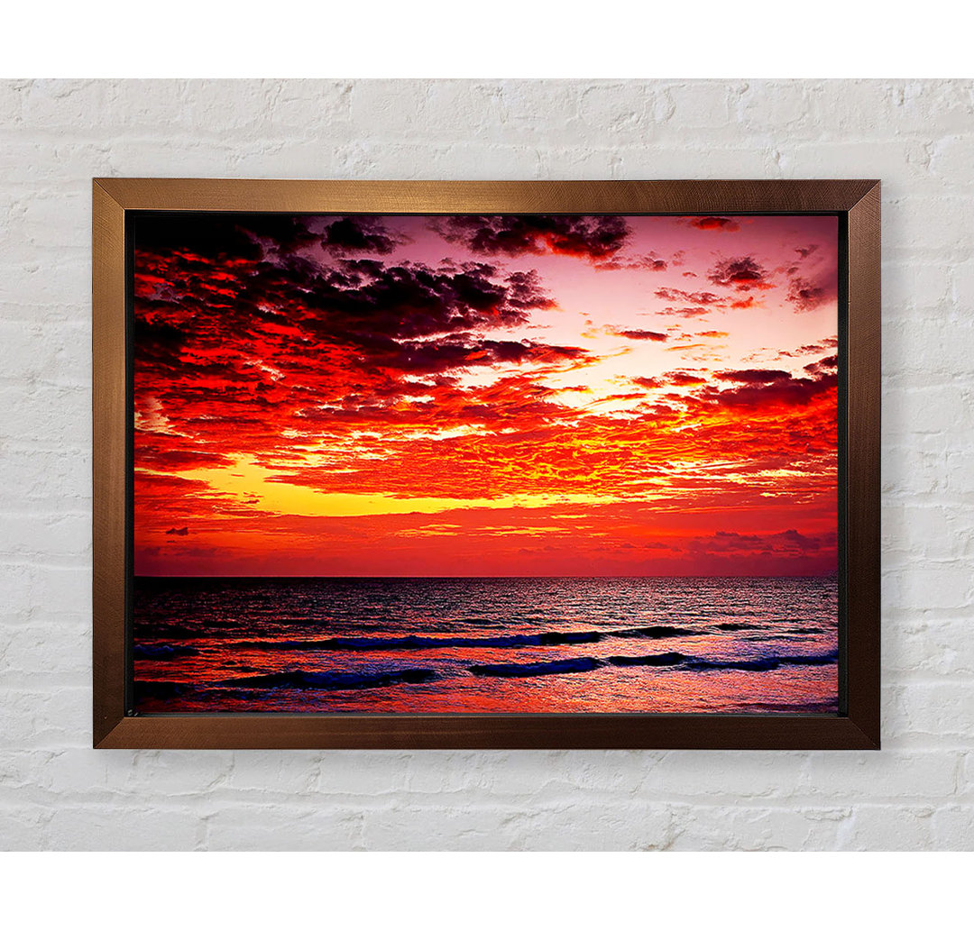 Gerahmtes Leinwandbild Lava Red Ocean Skies