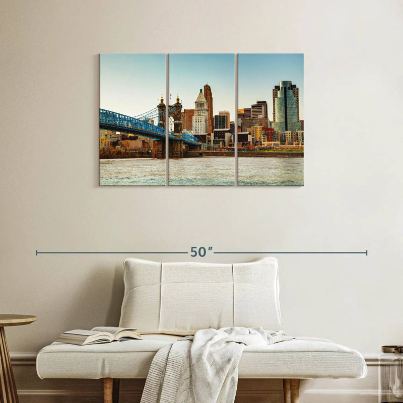 Nicci Cincinnati Ohio, 24" H x 38" W