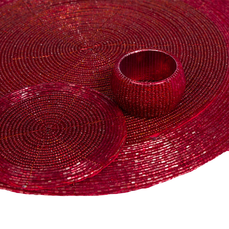 18 Piece Placemat Set, Red