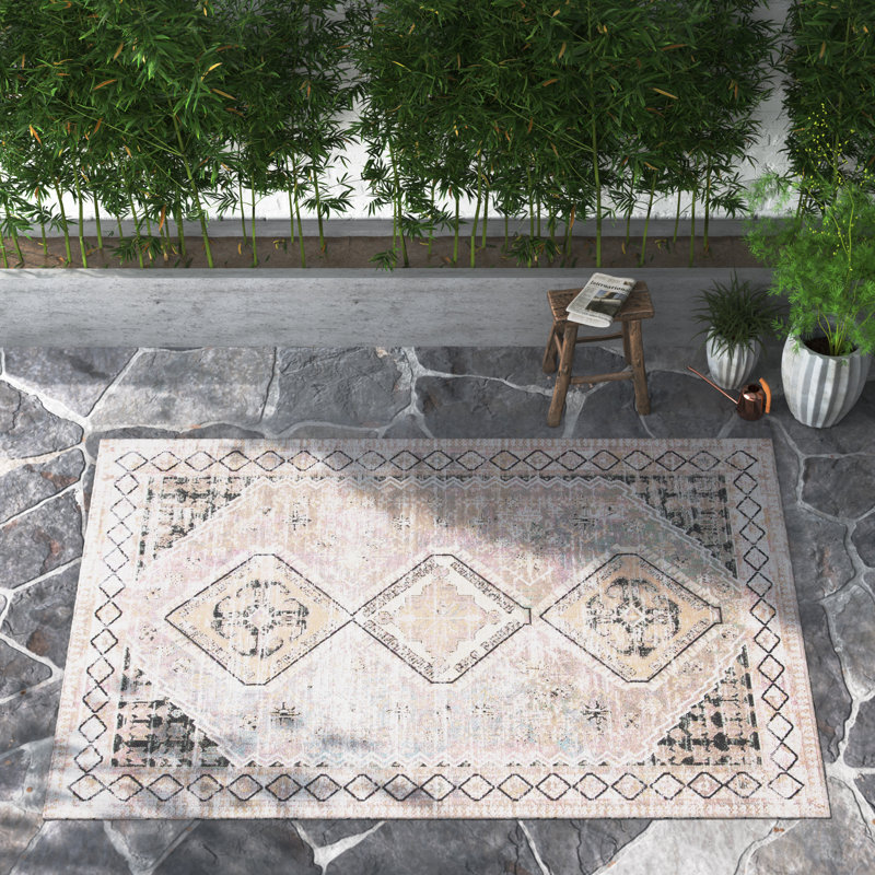 Adda Southwestern Gray/Ivory Indoor/Outdoor Area Rug, Rectangle 9' x 12'