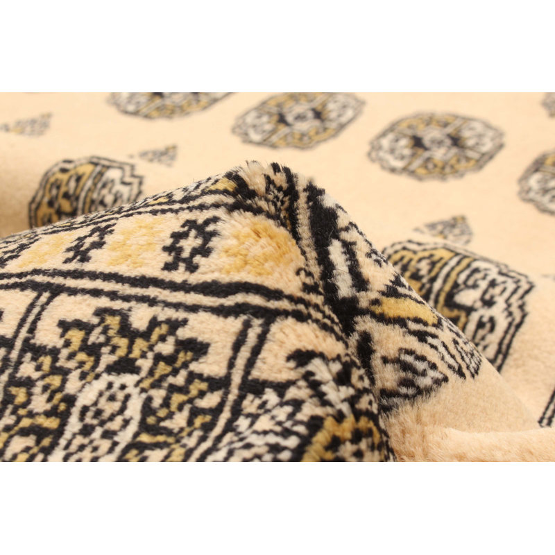 Tapis unique en laine noué à la main Bokhara 4 pi 2 po x 6 pi 1 po Peshawar