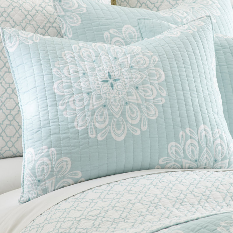 Lara Spa Quilt Set, Full / Double Quilt + 2 Standard Shams