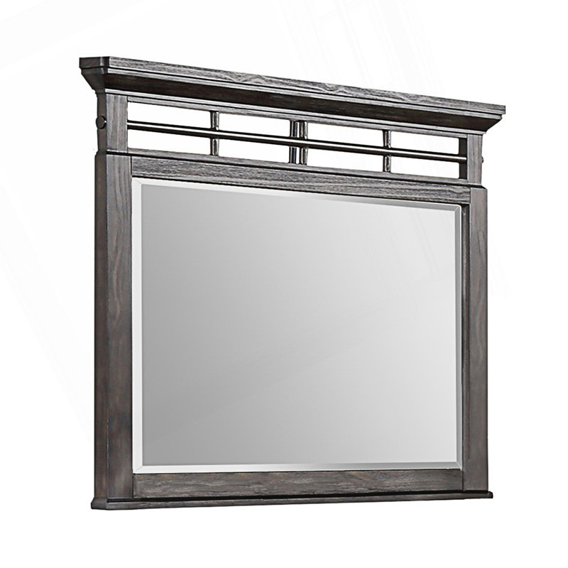 Miroir élégant avec détails en verre biseauté et en métal