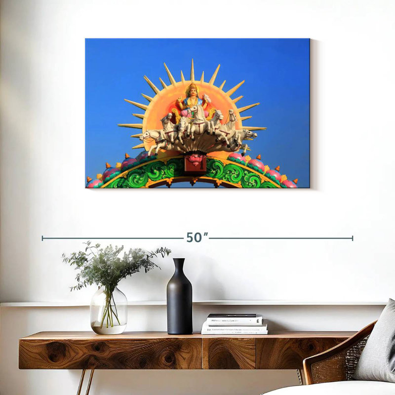 Divinité indienne Surya, H 24 po x l 36 po