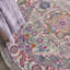 Tapis gris floral tissé 5 pi