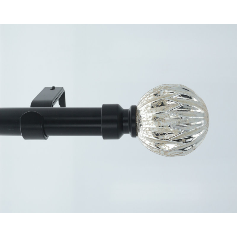 Tringle à rideaux simple réglable Varney, H 1 po x l 48 po x P 1 po, Noir / argent
